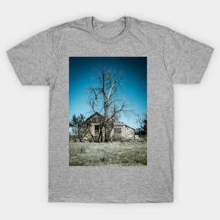 Lonely Farmhouse off Route 66 T-Shirt